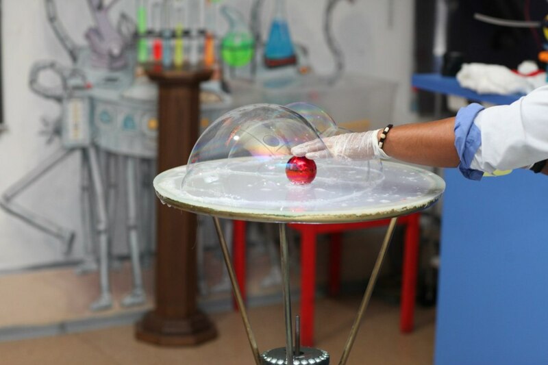 Шоу мыльных пузырей или Радужное шоу