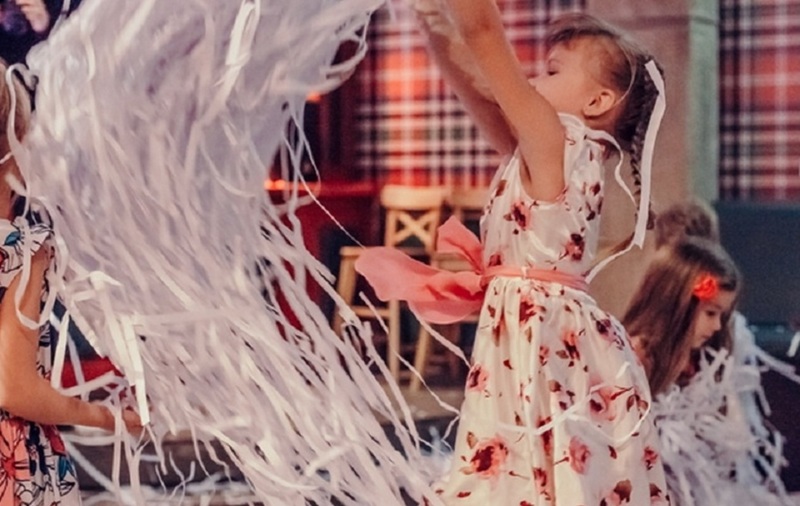 Бумажное шоу